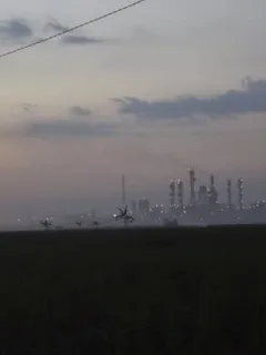Geopolitical Climate's Impact on US Energy Independence: A Deep Dive - Cover Image