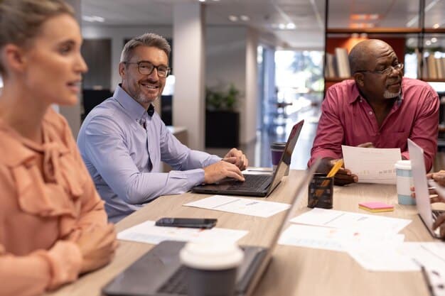 The Impact of New Tax Laws on US Small Businesses: A 2025 Guide